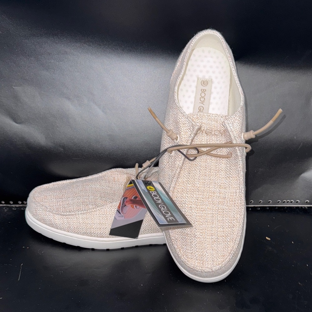 Body Glove Women's Beige Slip-On Loafers